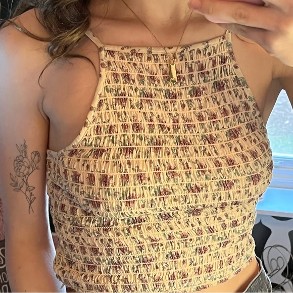 floral pink y2k cropped halter tank ✨ - Picture 2 of 2